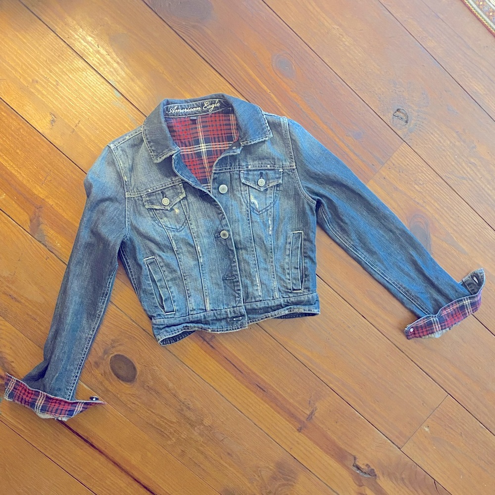 American Eagle distressed denim & flannel lined jean jacket